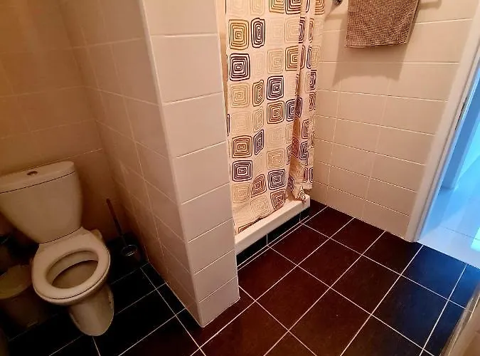 Vilă Modern Villa, 4 Bedrooms, Private Pool, Close To Coral Bay Strip *