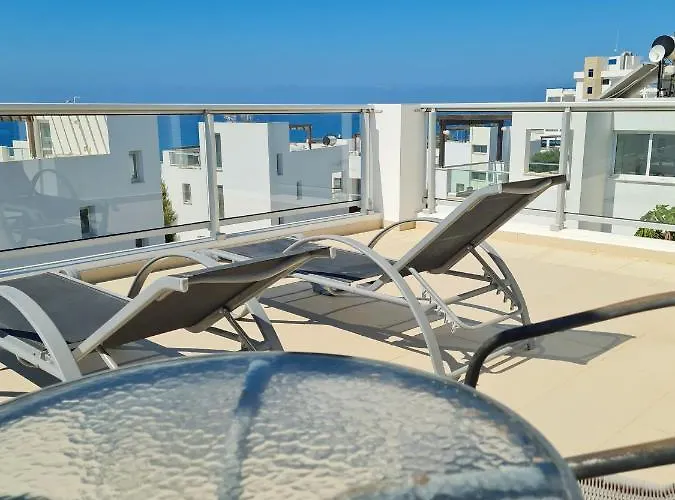 Vilă Modern Villa, 4 Bedrooms, Private Pool, Close To Coral Bay Strip