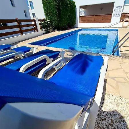 Βίλα Modern Villa, 4 Bedrooms, Private Pool, Close To Coral Bay Strip *